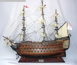 212 Main HMS Victory Exclusive Edition Model Boat Multicoloured