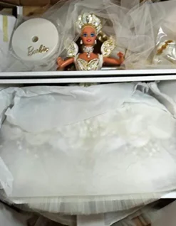 Barbie Bob Mackie Empress Bride Doll Ivory