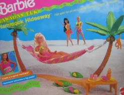 Barbie Hawaiian Fun Hammock Hideaway Playset 1990 Retro