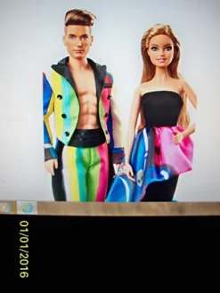 Barbie Mattel DRW81 Moschino Barbie and Ken Doll Gift Set