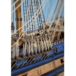Glow2B Heller Soleil Royal Boat Model Building Kit Navy