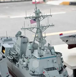 HOOBEN Arkmodel 1/96 Arleigh Burke Class Destroyer Model Kit Navy