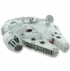 STAR WARS Millennium Falcon TRU Exclusive Model
