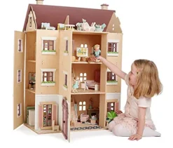 Tender Leaf Toys Fantail Hall Wooden Dollhouse Pink